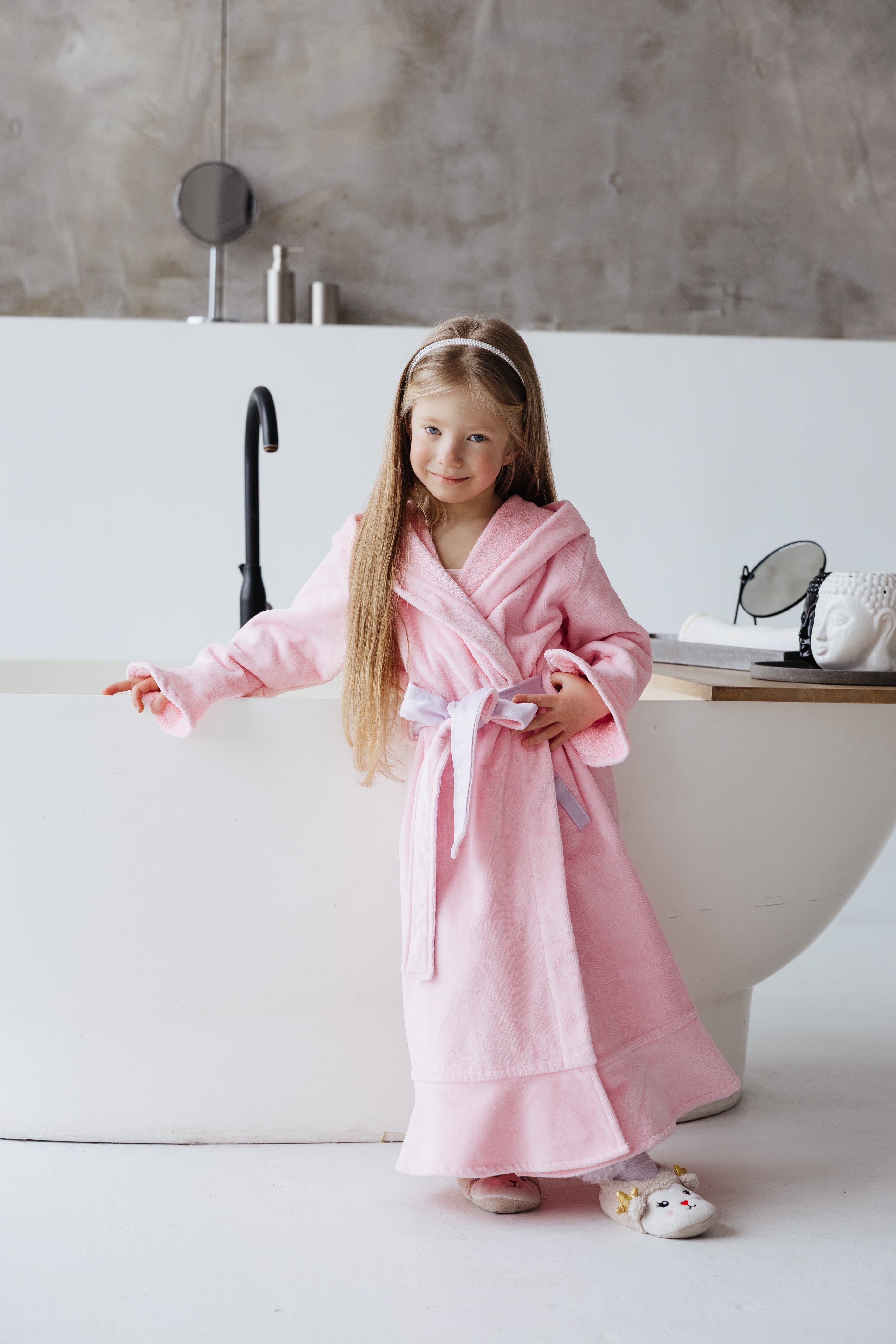 Bathrobe with frills Powdery Tenderness